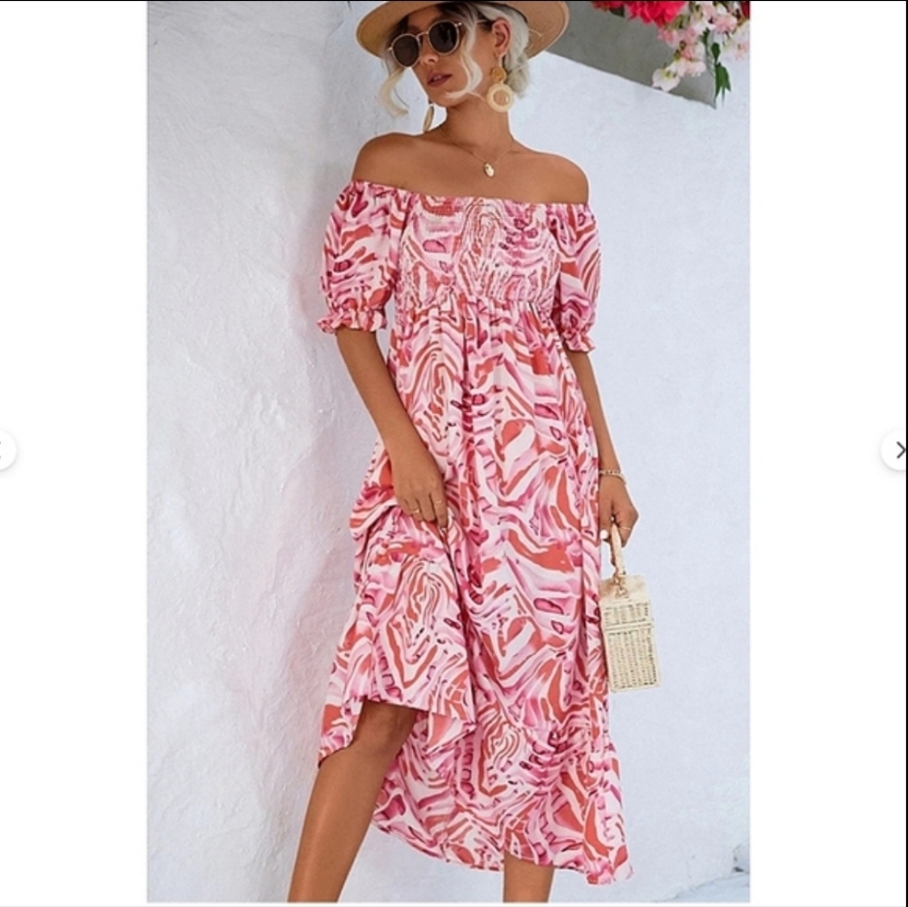 BeachSissi Smocked On or Off The Shoulder Midi Dress in Pink Swirl Sz S NWT - Picture 3 of 15